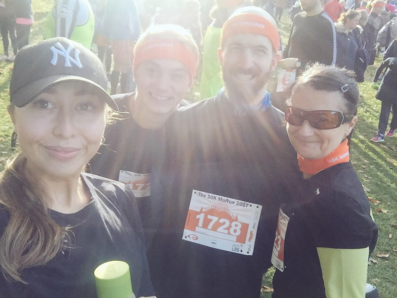 Fifteen team selfie at the start line of the Big T charity run