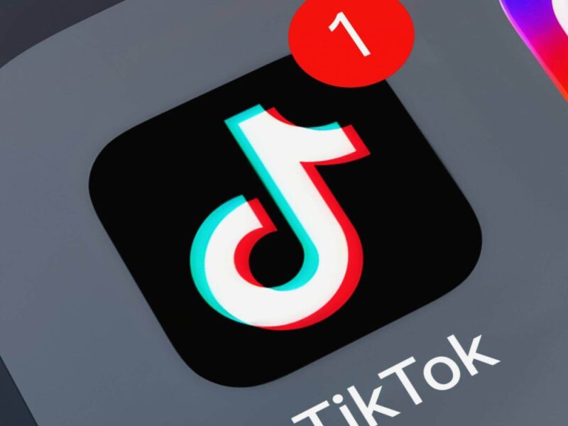 TikTok advertising: What is it, why it works, and how to succeed at it.